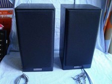 Akai SR-U400 Speakers (Pair)