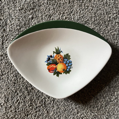 Carlton ware triangular - carlton,