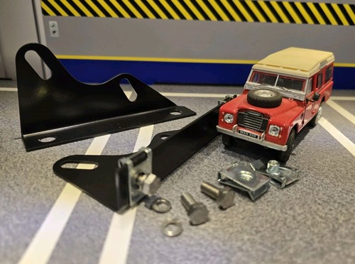 Land rover series - land, mounting