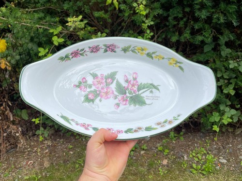 Oven dish porcelain - dish, floral