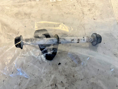 Suzuki 250 engine mounting - engine,