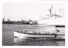 ORONSAY SHIP - Photo in Port -