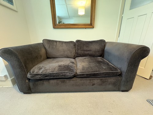 Lovely seater laura - laura, ashley