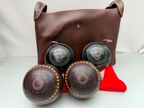 Vintage lawn bowls set - bowls, set: