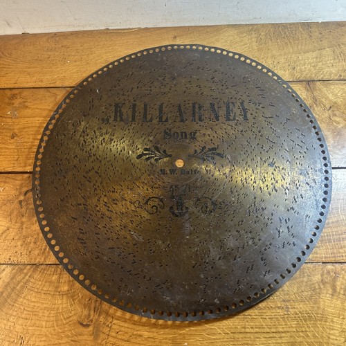 Large 8 polyphon disc - 19”,