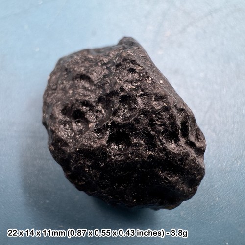 Genuine tektite meteorite - genuine,