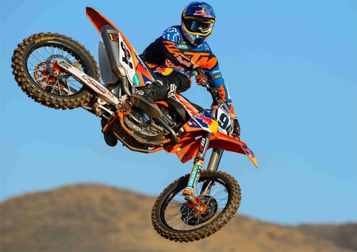 Motocross dirt bike stunt - dirt,