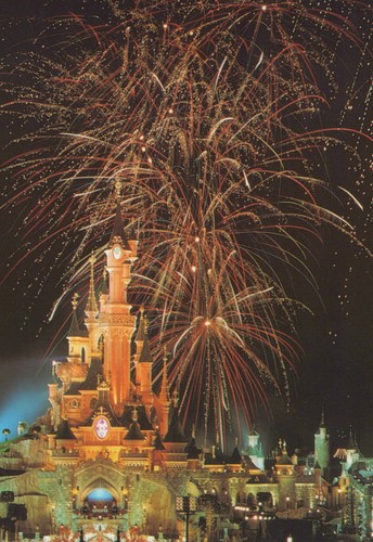 Disneyland paris postcard - disneyland,