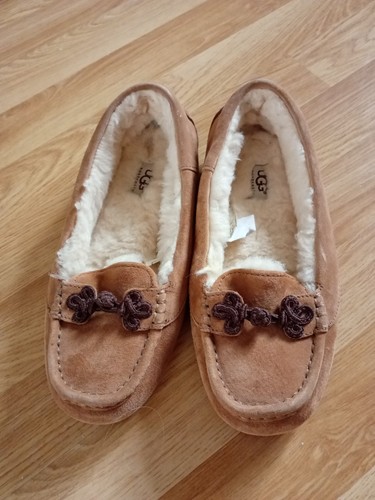 Ugg loafer style - style, sheepskin