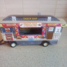 Corgi Showmans Fairground Circus  hot food  Caravan with steps 1:50 code 3