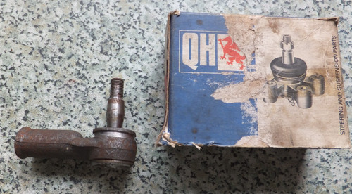Qr289rht track rod - track,