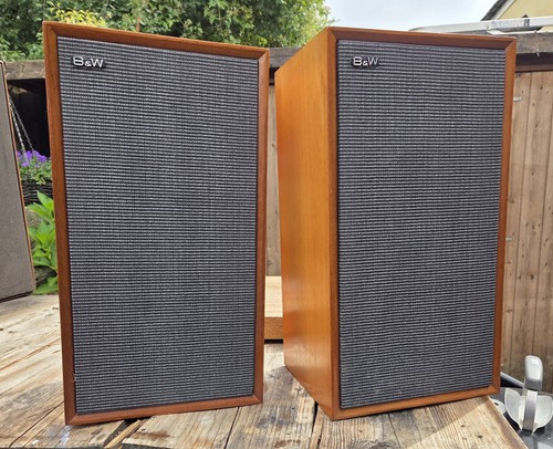 Dm1 speakers 1968 - b&w,