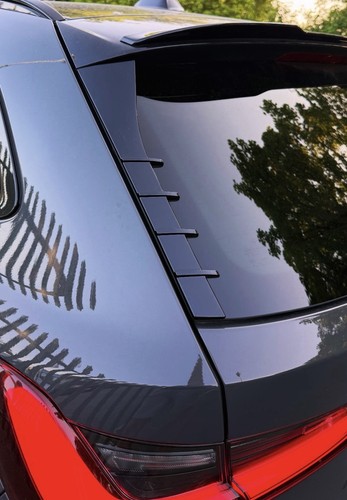 Rear window splitter spoiler - rear,