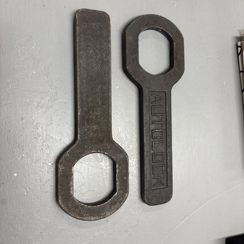 Clarkson auto lock