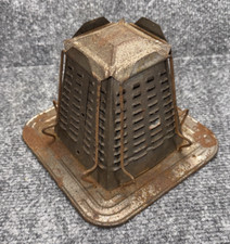 Primitive Antique Toaster 4