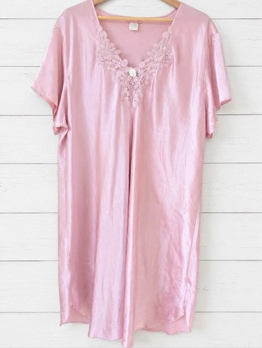 Vintage bed roses lingerie - bed,