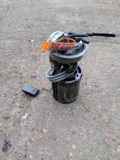 VOLKSWAGEN GOLF FUEL PUMP (IN