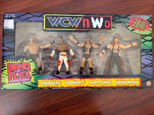 Wcw nwo bend flex toybiz - wcw/nwo, 4