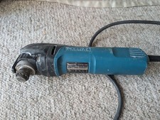 Makita TM3010C Oscillating