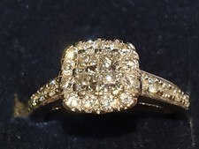 H Samuel 9ct white gold 0.4ct