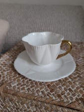 Shelley England Dainty Flower