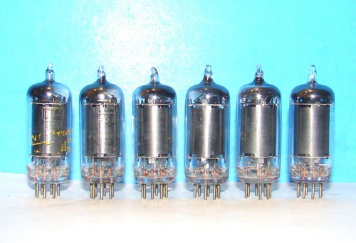 Type 1u4 aa5 philco battery - type,