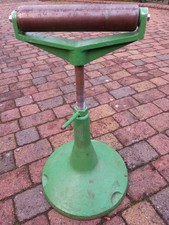 Cast Iron Base Woodworking Machine Roller Stand.