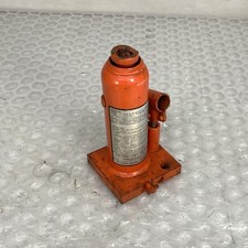 Orange Bottle Jack for Mitsubishi CHALLENGER K99W 3.5