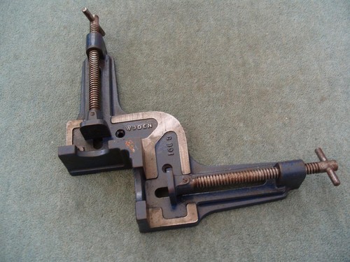 Large woden corner mitre - large,