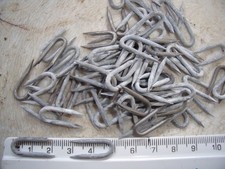 75 x 20mm 3/4 inch U Nails Netting Staples GALVANISED Fencing Post Chicken Wire