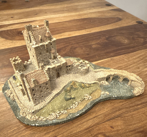 Lilliput lane handmade resin - lane,