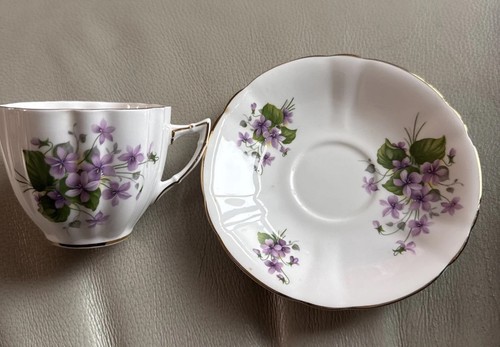 Royal windsor tea cup and - royal,