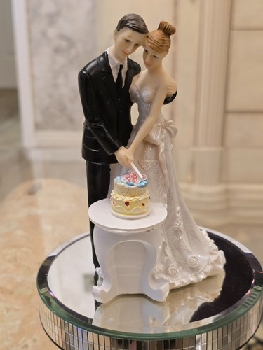 Cake topper bride - cake, topper.