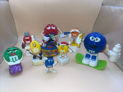 Bundle dispenser tube - m&ms,