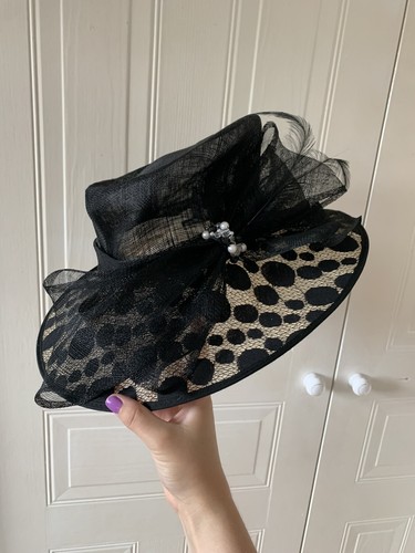 Black biege fancy occasion - black,