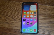 Apple iPhone XR 64GB