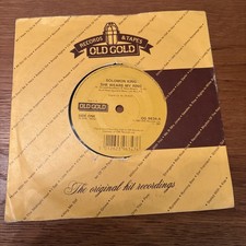 She Wears My Ring by Solomon King 7" vinyl  single 1979 Old Gold b/w Slim Dusty