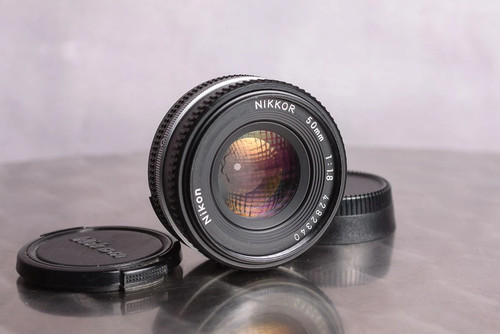 Nikon nikkor 50mm - nikkor, f/1.8