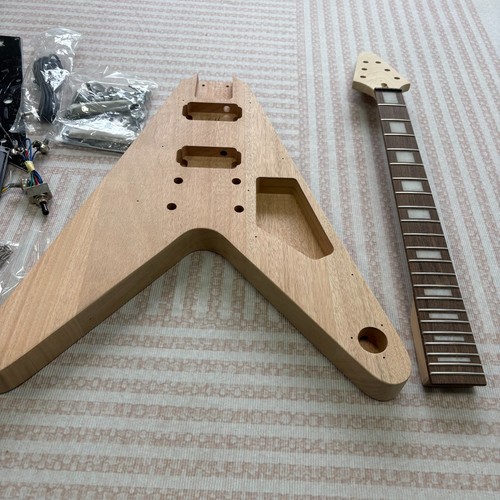 Flying electric guitar - v,