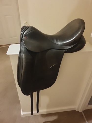 Spalding dressage saddle - spalding,