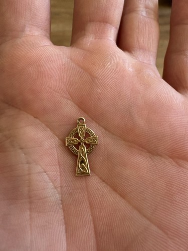 10k gold celtic cross - 10k,