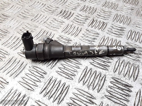 2003 chrysler voyager injector - voyager,