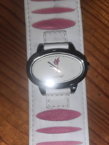 Ladies quartz wristwatch - ladies,
