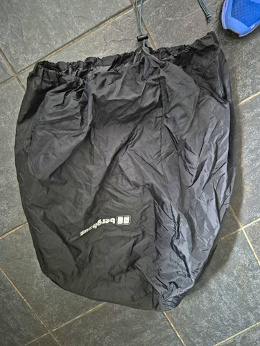 Berghaus black drawstring pack - black,