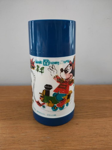 Vintage walt disney world - walt,