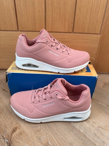 Ladies pink skechers - skechers, los