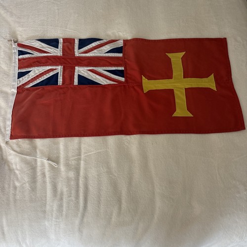 Guernsey ensign red flag - guernsey, 36