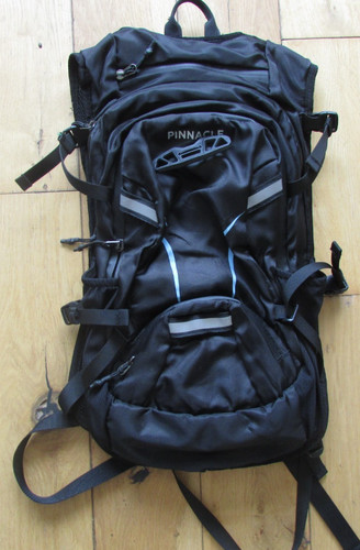 Pinnacle h2o cycling backpack - pinnacle,
