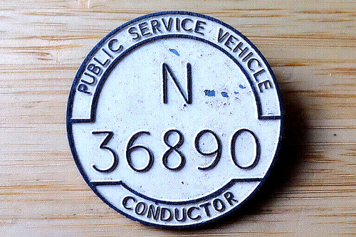 Unusual white psv conductor - white,