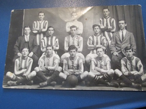 Postcard football team - postcard, (gale